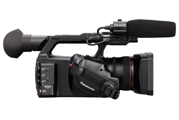 AG CX370 06 Rside