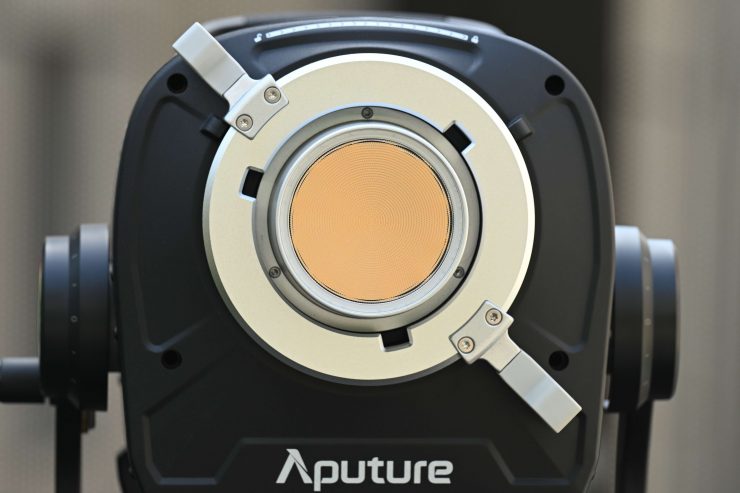 Aputure STORM 1000c 19847