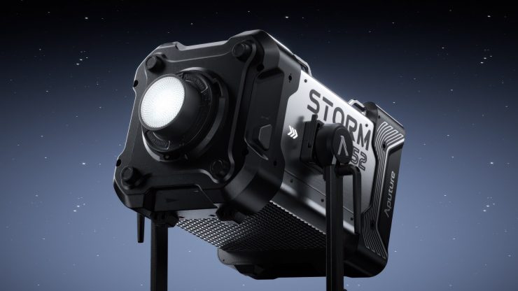 Aputure XT52 8